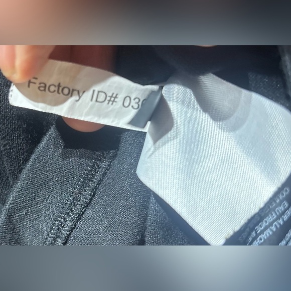 Karl Lagerfeld Paris Men's Slim Fit Short-Sleeve Pique Polo Shirt XXL - Picture 6 of 7